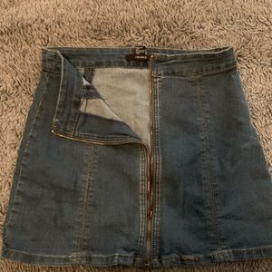 Forever 21 Blue denim zipper skirt